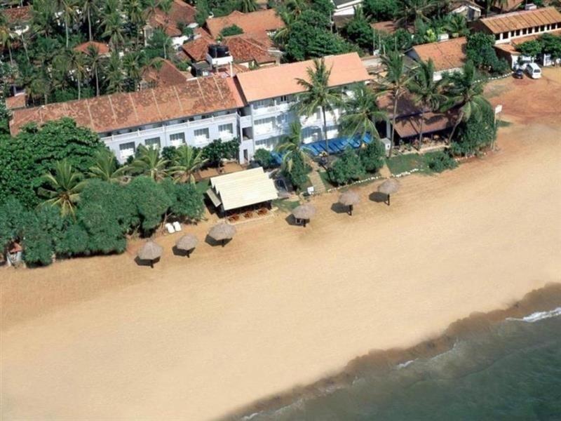 Hotel Sunset Beach Negombo Bagian luar foto